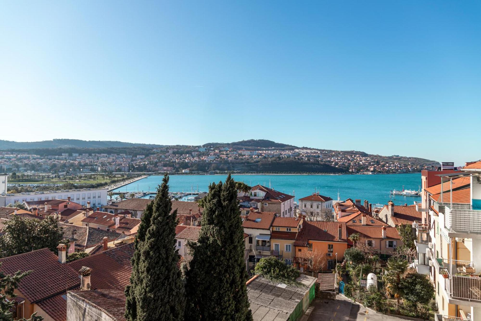Koper Seaside Residence Exterior photo